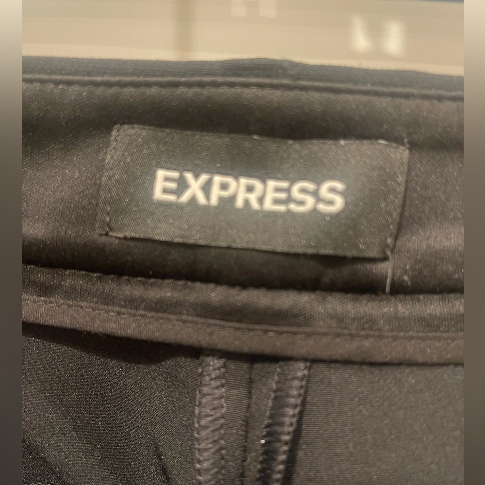 Express Black Women’s Super Soft Twill Skinny High Rise pants, size 14R